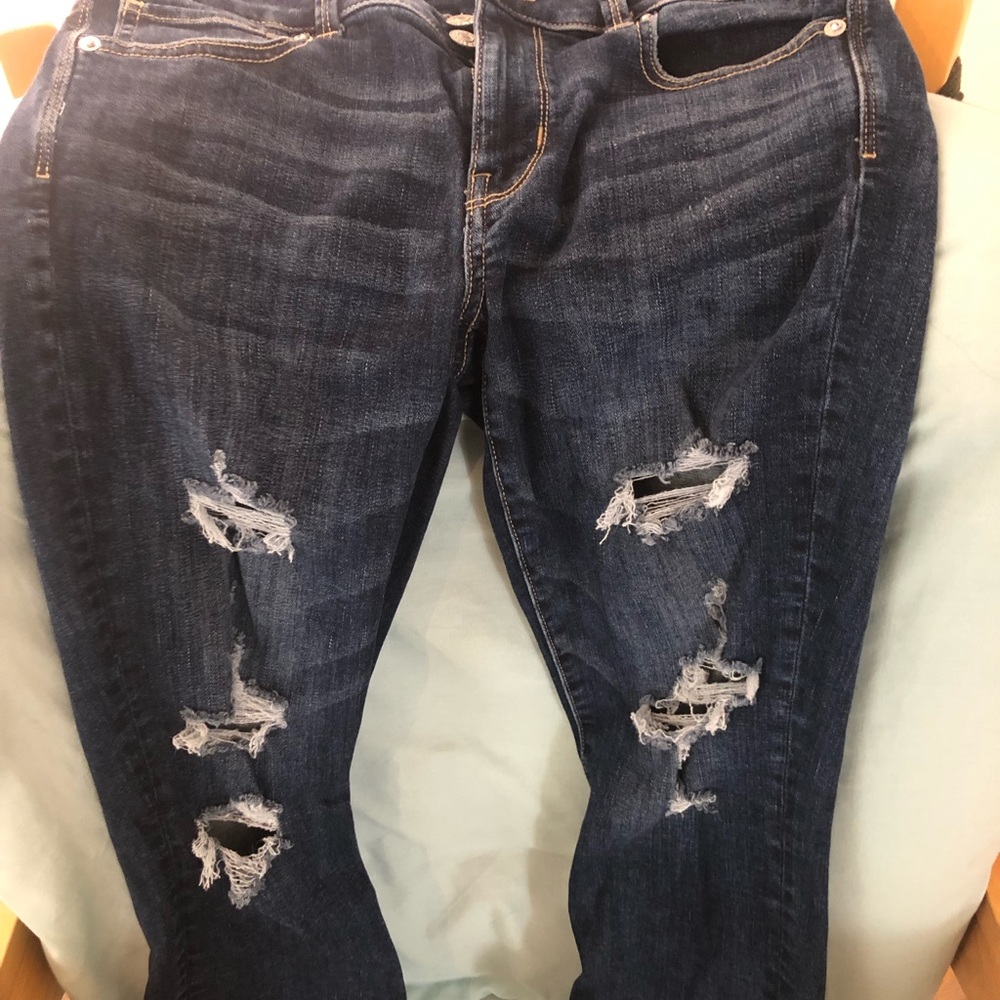 American Eagle artist crop